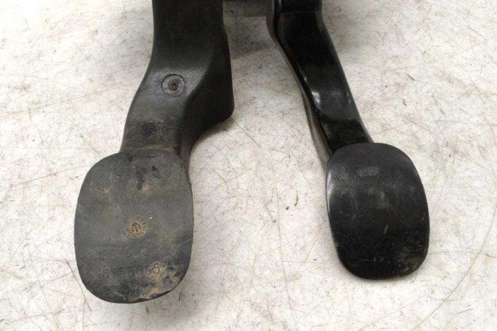 фото №10, Другое запчасти кузов alfa romeo gt 937_ 46755865 1.9l дизель 110kw 2005