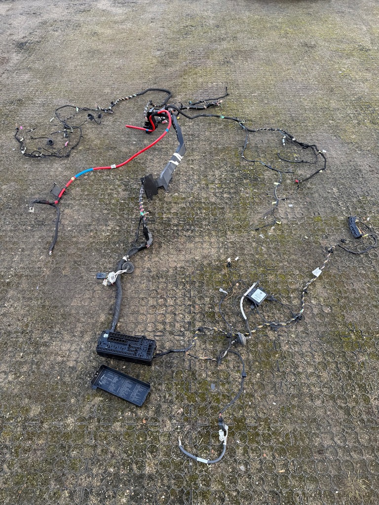 фото №14, Dodge charger коробка запобіжників джгут модулі 2015+