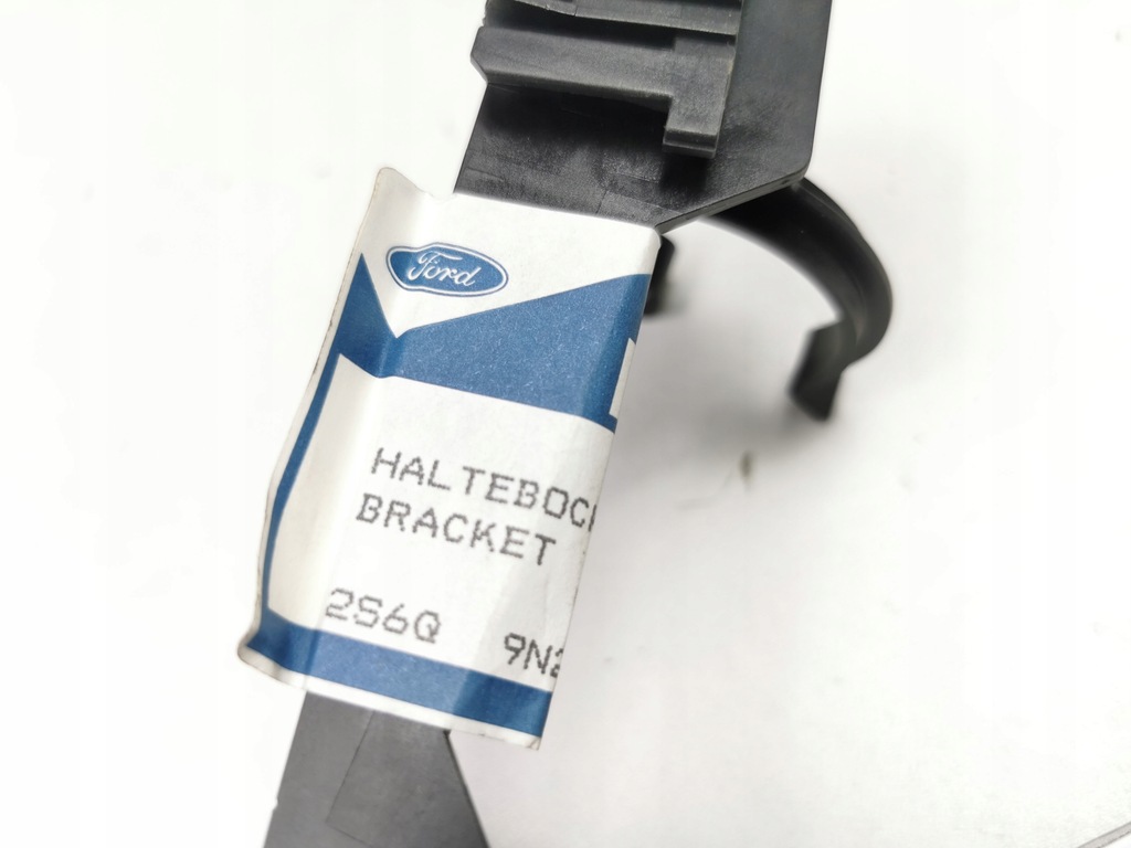 фото №7, Кронштейн форсунки i дроти пального fiesta 01-08 / fusion 01-12 1204699