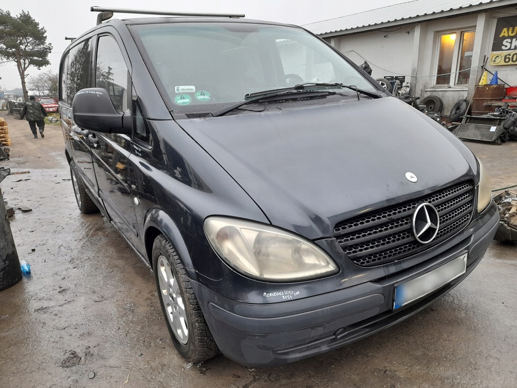 фото №14, Mercedes vito w639 крыло правый перед 9154