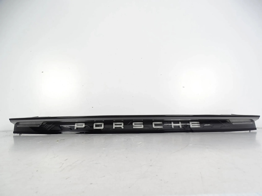 фото №1, Лампа задня задня w кришка porsche taycan 9j1