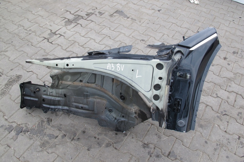 фото №1, Audi a3 8v 8va sportback 5d чверть лонжерон підкрилок ліва перед