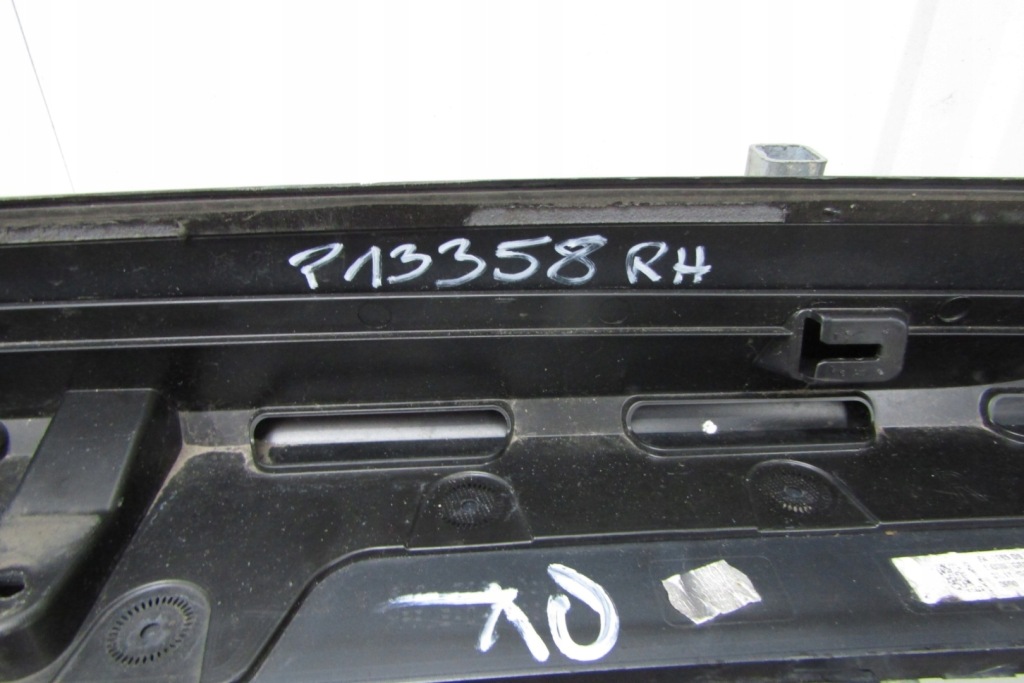 фото №8, Молдинг порог правая cupra born 21- порог 10e