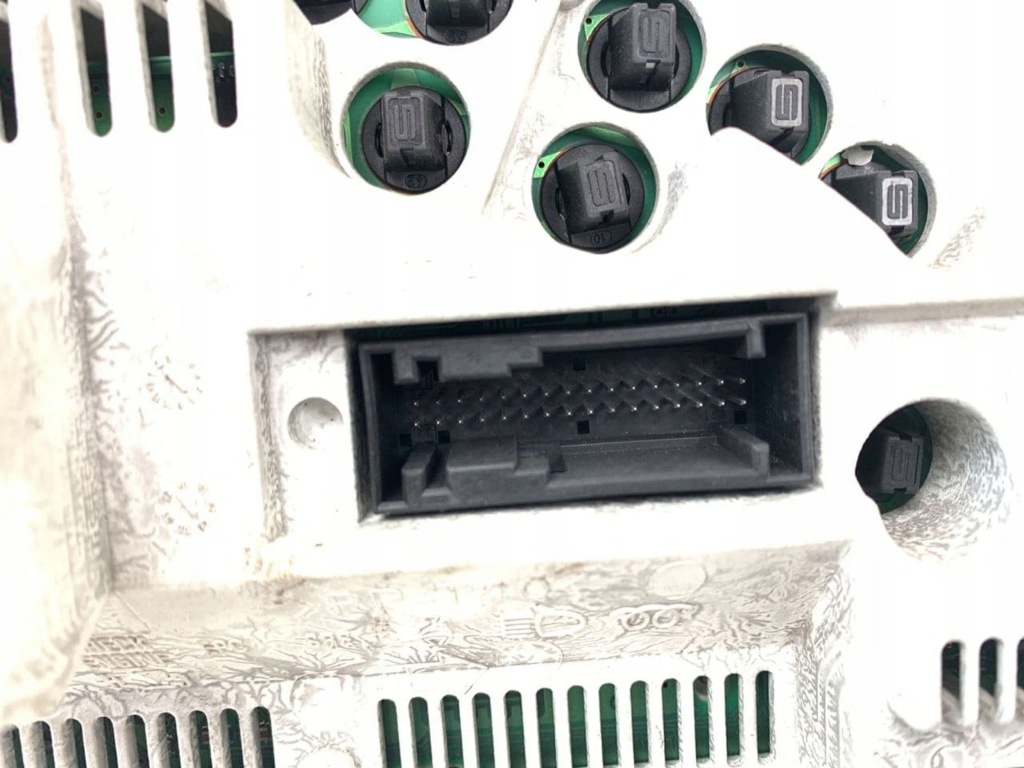 фото №5, 2000 mercedes-benz a w168 счетчик a1685404111