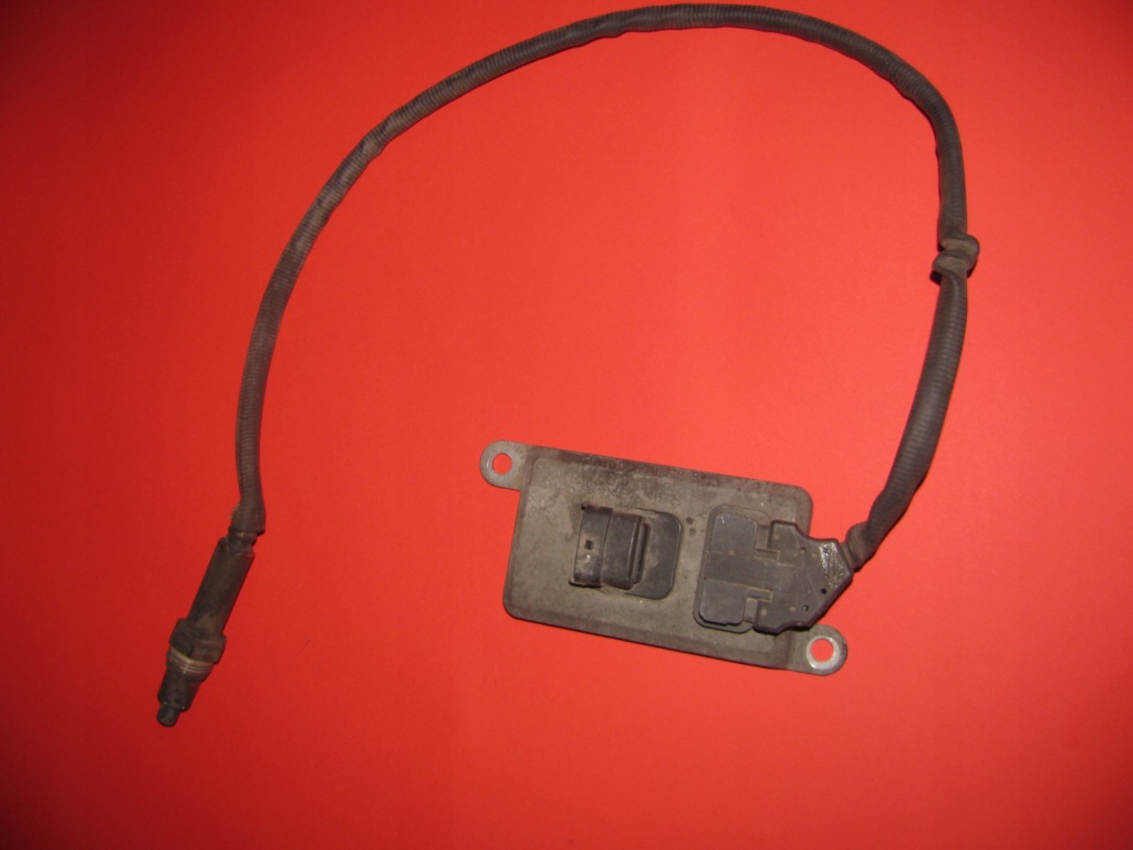 Купити Mercedes actros mp4 euro6 датчик nox датчик