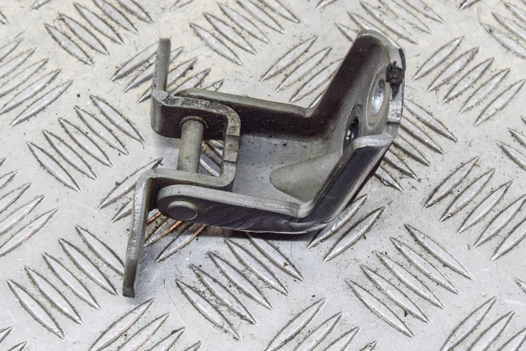 фото №5, Nissan leaf ze0 электрический верхний петля дверь передних левых 2014