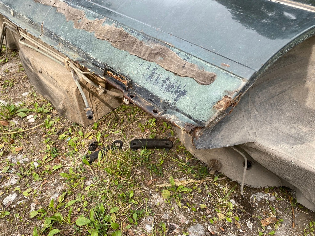 фото №8, Четверть левая задняя порог bmw e30 coupe узкая лампа