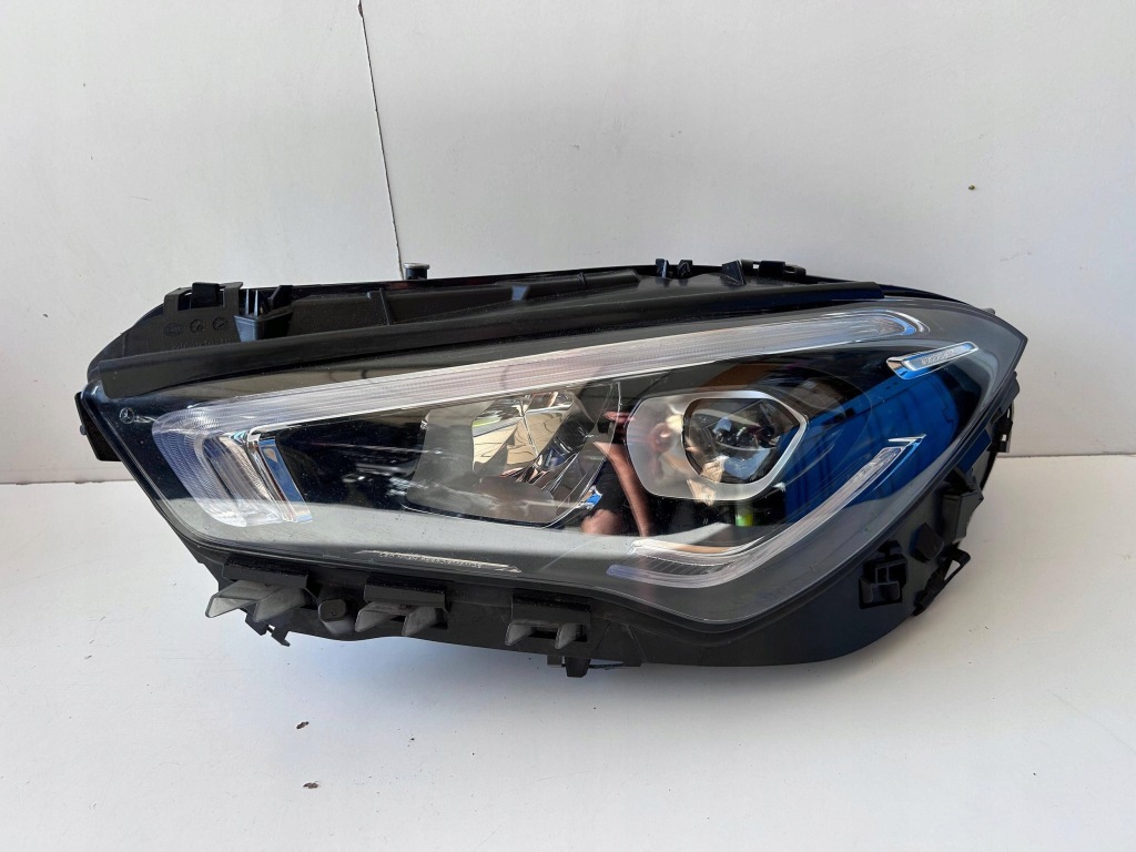 фото №1, Mercedes cla 118 лампа ліва перед full led performance 1189062500 оригінал