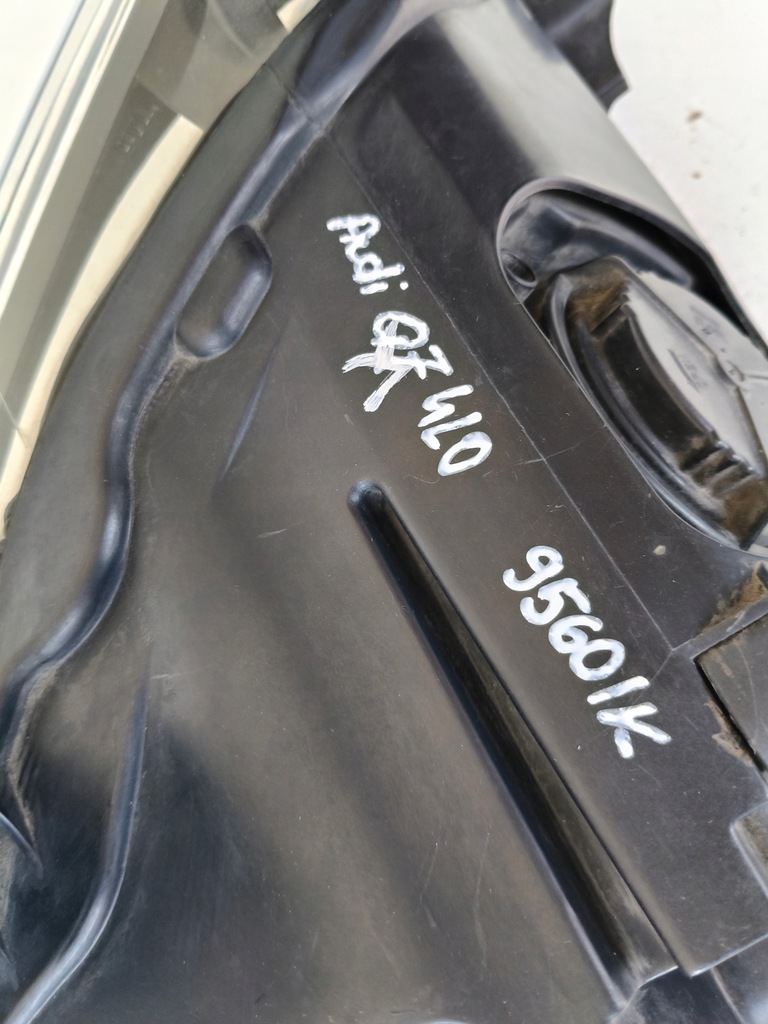 фото №8, Лампа левая фара audi q7 4l 4l0 05-