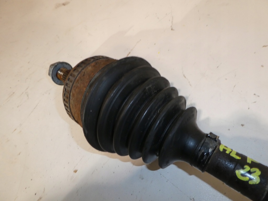 Приводной вал mercedes vito 638 cdi Оригинал