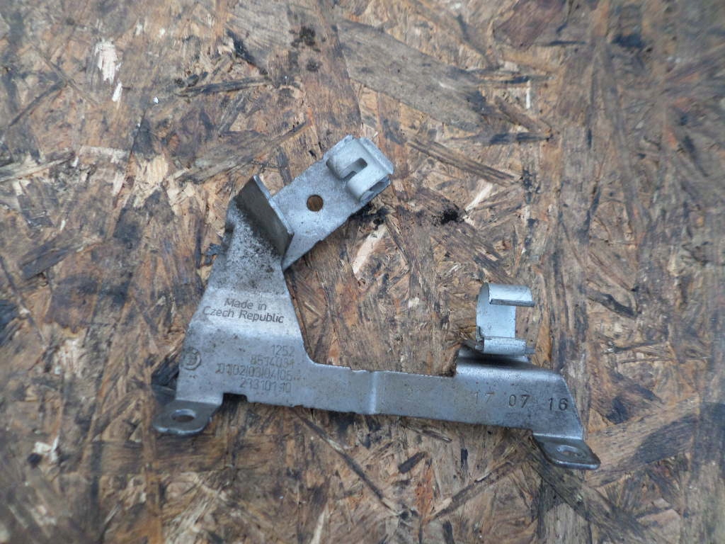 фото №10, Кронштейн кронштейн головки трубок трубопровід bmw x1 x3 f30 f31 f3 2.0d гачки