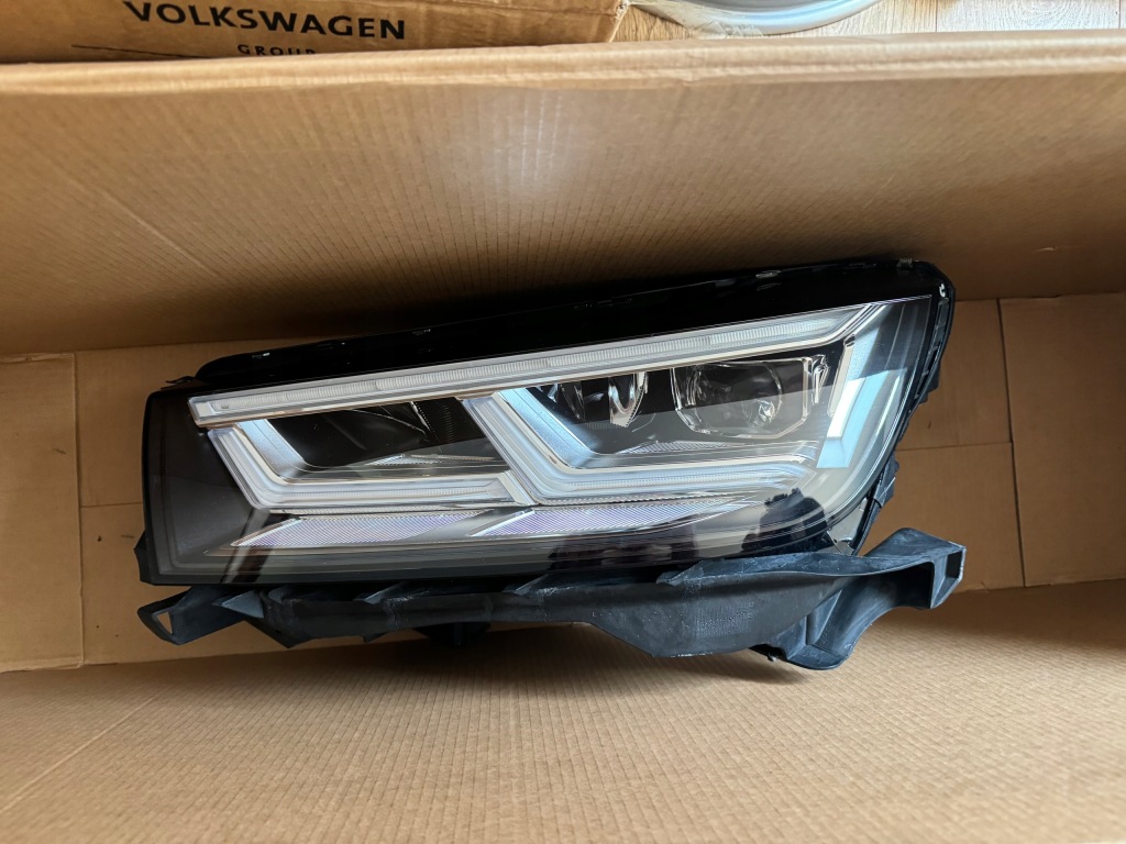 Audi q5 80a s-line капот бампер фари matrix комплектний  перед lx7b Ціна