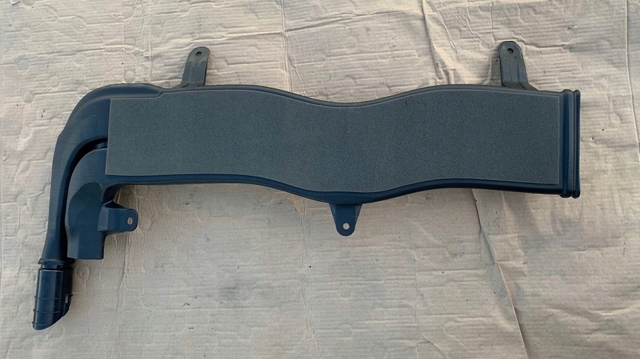 фото №1, Mercedes gl w166 труба повітрозабірник впуск канал повітря a1668313046