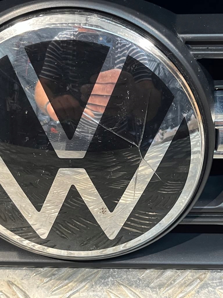 фото №4, Решётка радиатора решётка радиатора vw troc t-roc 2ga r-line 2ga853651j с подсветкой led