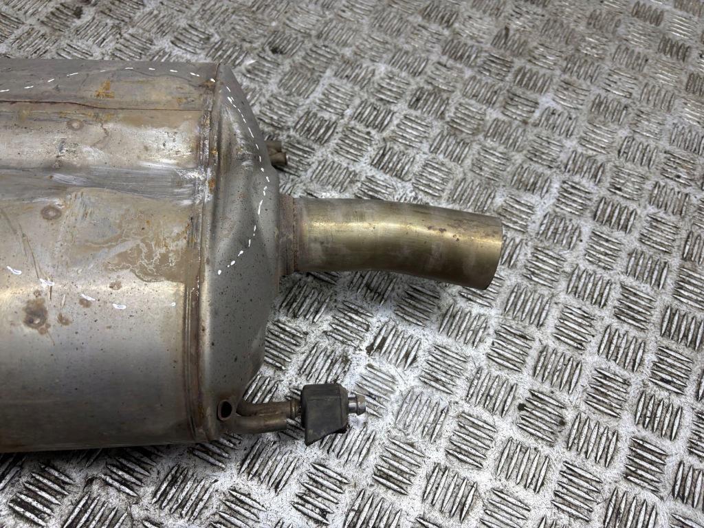 фото №5, Lexus rx 450h 2020 гаситель выхлоп 13141