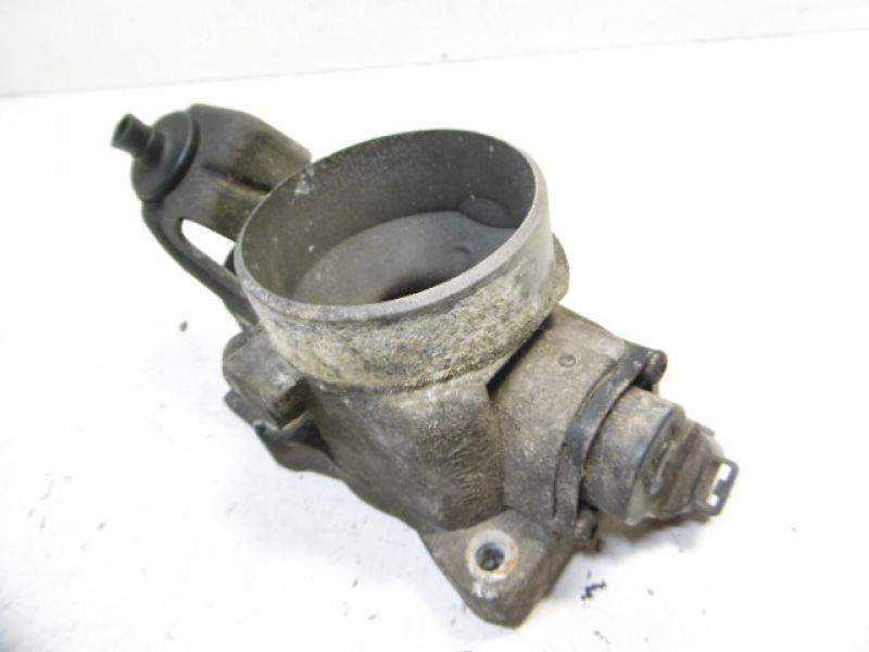 фото №1, Fiesta mk5 дросельна заслінка 1,3 3s5u-9e926-ba