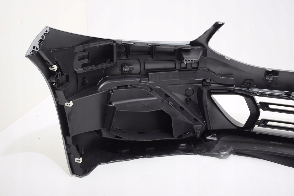 фото №14, Bmw 8 g15 g16 бампер перед 6 pdc m-pakiet c5a frozen pure grey металік