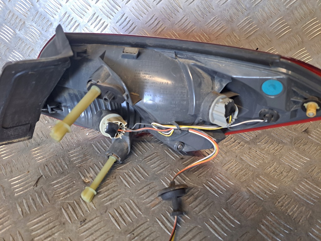 фото №5, Ford focus mk4 хэтчбек лампа левая задняя задняя led