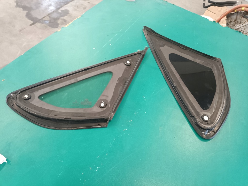 фото №10, Ford fusion mk5 стекло кузовная задняя