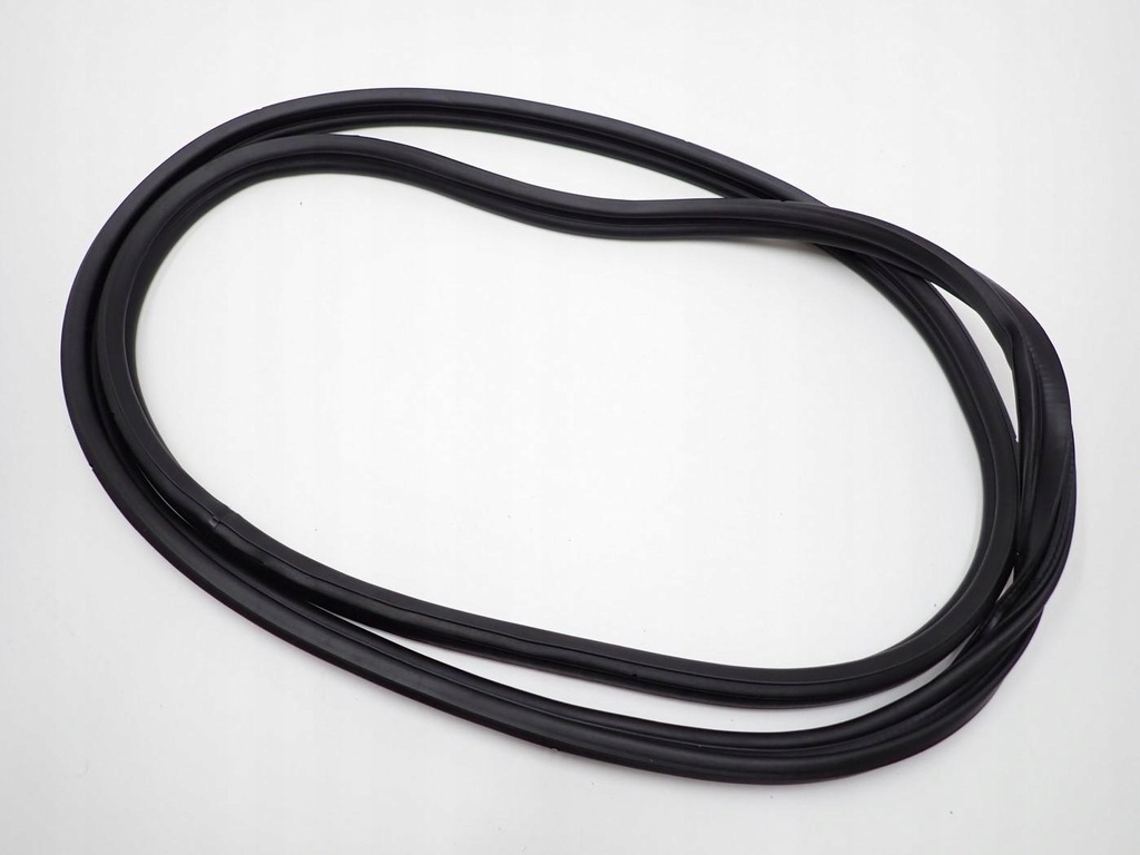 фото №1, Прокладка крышки задняя багажника mitsubishi space star ii 24r