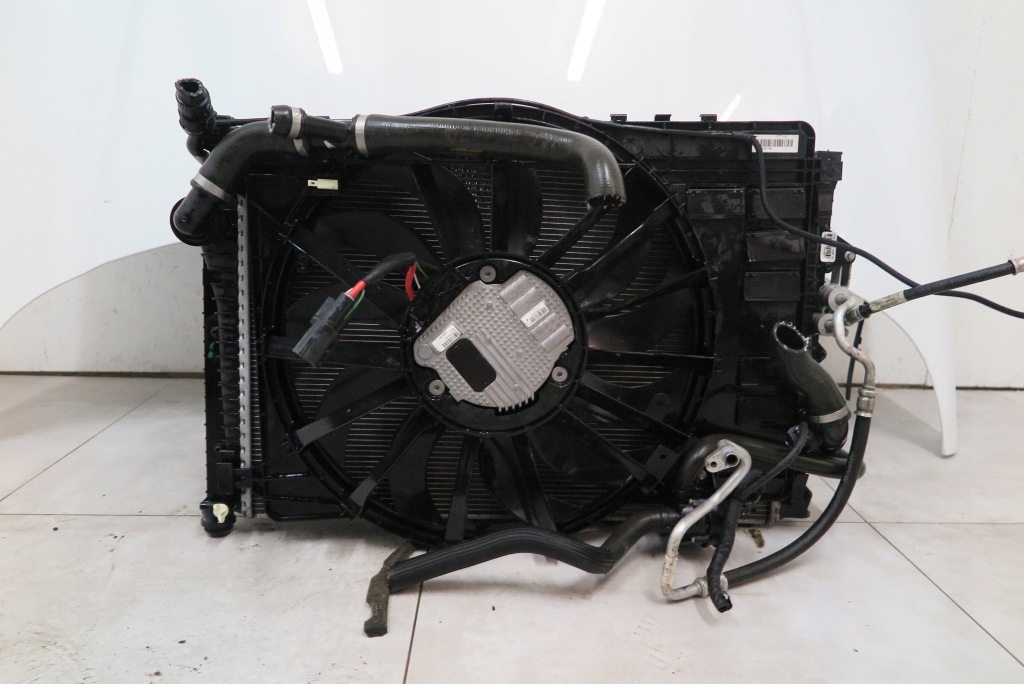 Range rover evoque рестайлінг  l538 перед капот бампер фари крило радіатор Оригінал