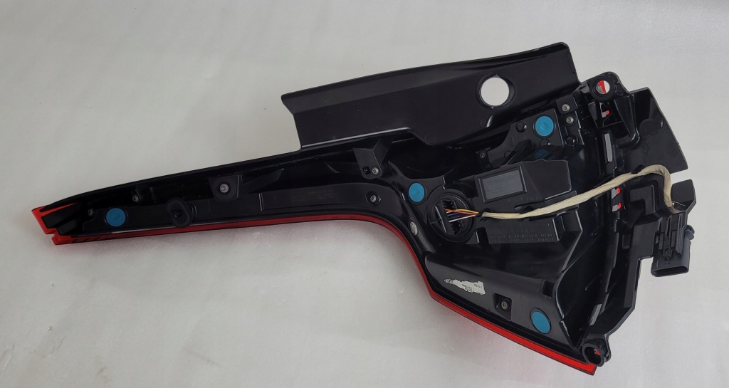 фото №8, Лампа задня задня права volvo v60 ii 2018- 32291359