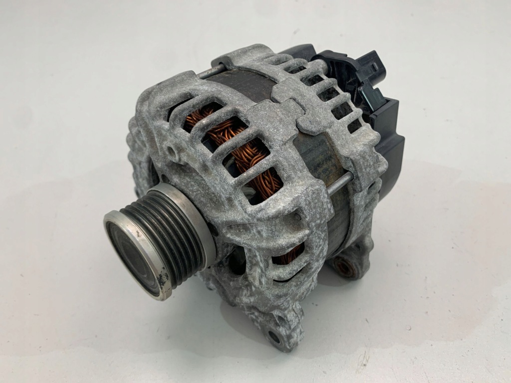 Купити Porsche 911 992 генератор генератор 0pb903018