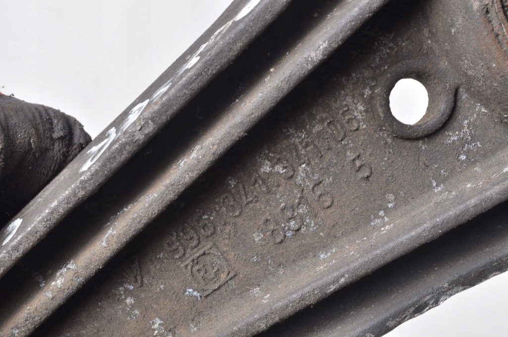 Porsche boxster 986 важіль лівий задній 99634134106 Зі Шроту