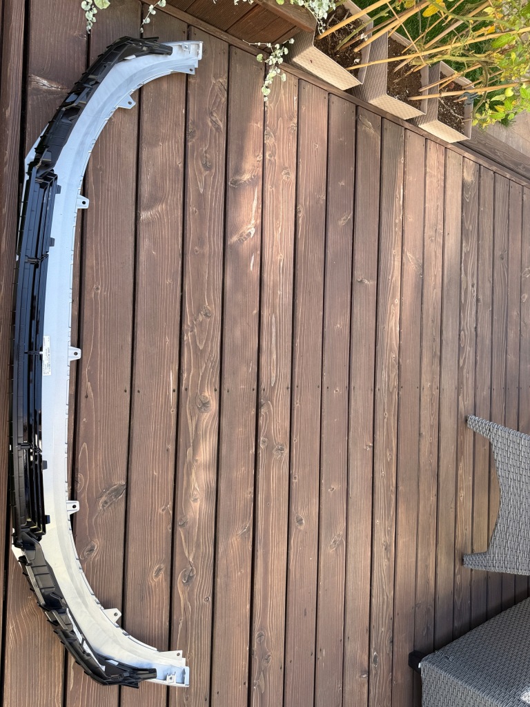 Hyundai 1 20 lll рестайлинг  решётка спойлер нижний запчасти бампера перед новый Киев