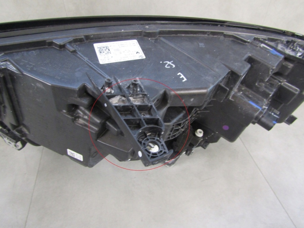 Лампа перед renault austral led matrix vision 22-25 rh правая 260109229r Оригинал