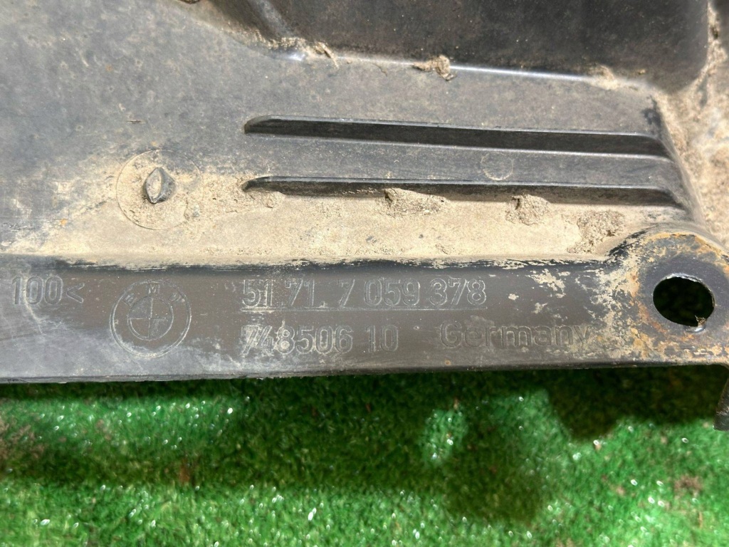 фото №6, Підкрилок bmw 3 e90 правий перед 51717059380