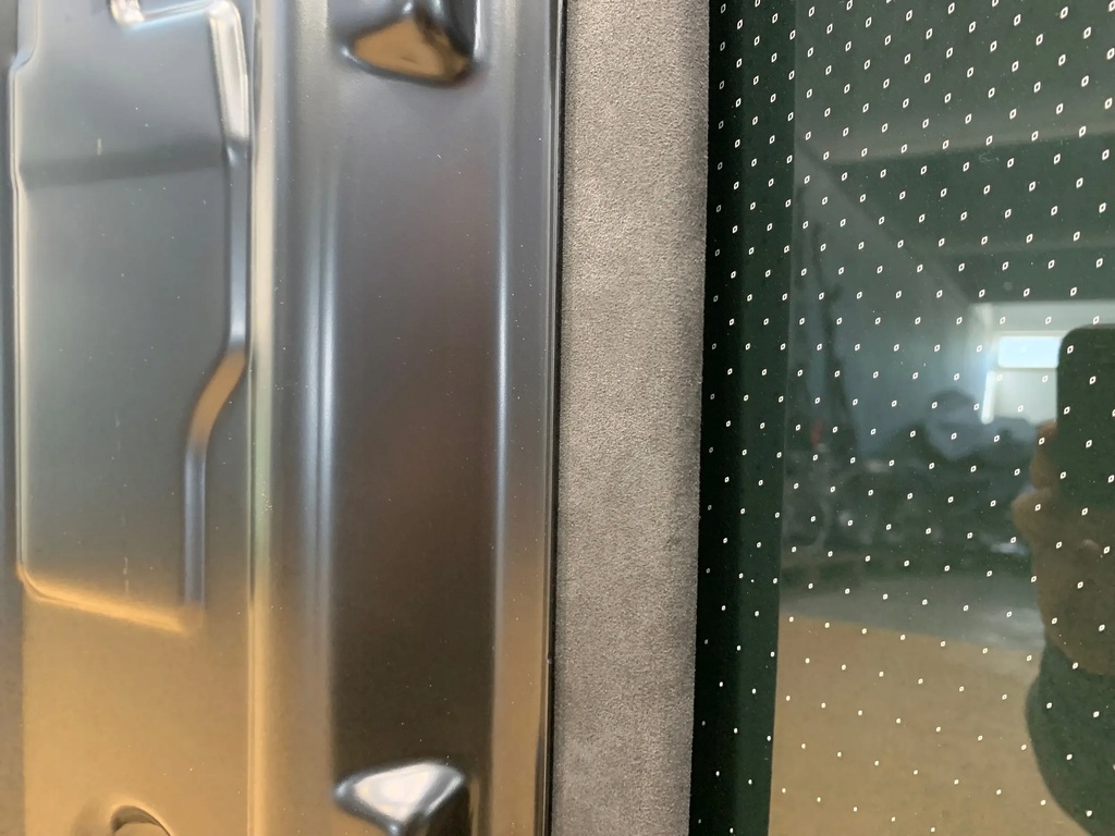 фото №8, Bmw 7 g12 панорама люк sky lounge alcantara 7409145