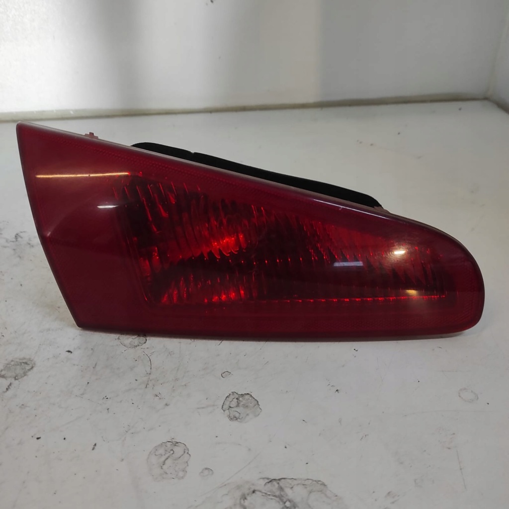 фото №1, Лампа левая задняя задняя alfa romeo 147 0338900 60693792 60693794 gdx