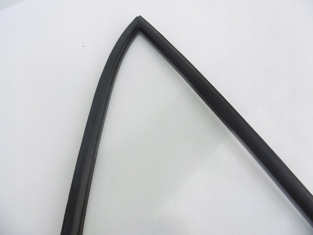 фото №5, Стекло треугольник дверь левый перед gazelle gaz gazela