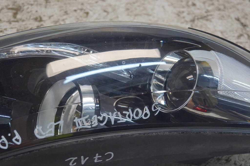 фото №15, Kia sportage iii лампа права перед led uk