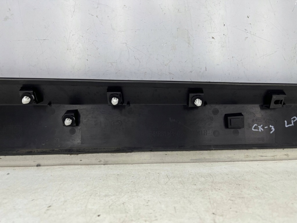 фото №14, Молдинг mazda cx-3 cx3 14-21r. левая передняя нижняя накладка дверь левый перед