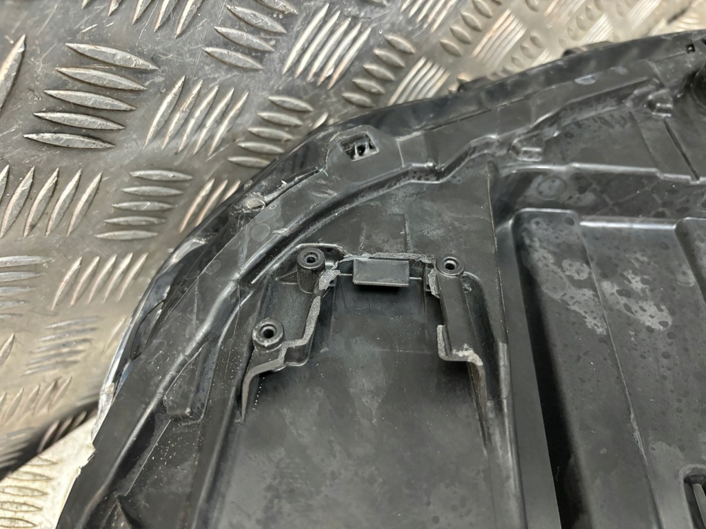 фото №12, Лампа opel corsa f лампа led права перед передня 39162654 354261827