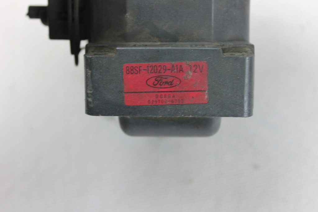 фото №8, Катушка зажигания ford mondeo escort fiesta ka 1,6 2,0 1,4 бензин