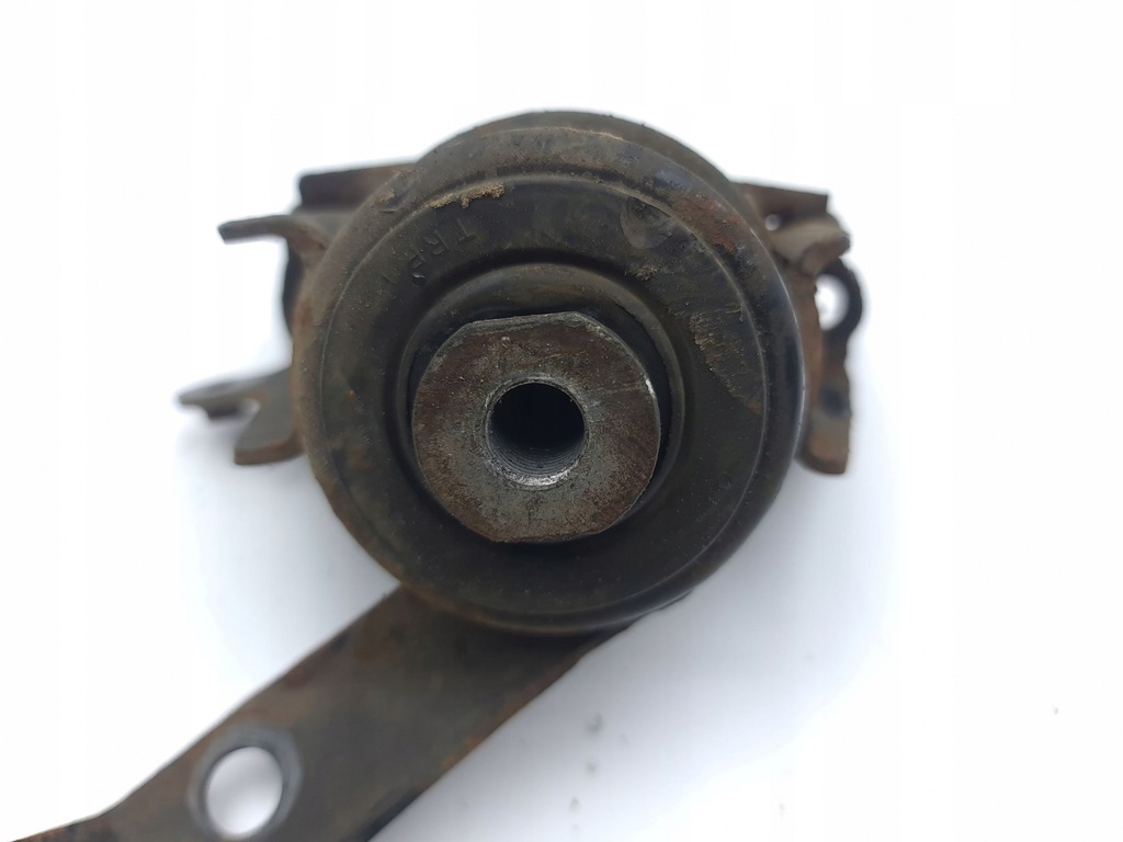 фото №7, Toyota corolla verso ar10 2007 кронштейн / кронштейн двигуна