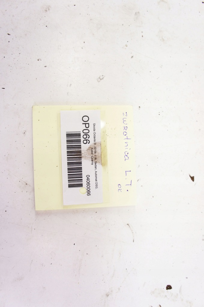 фото №5, Op066 skoda octavia iii 1.8i поворотный кулак левый задняя