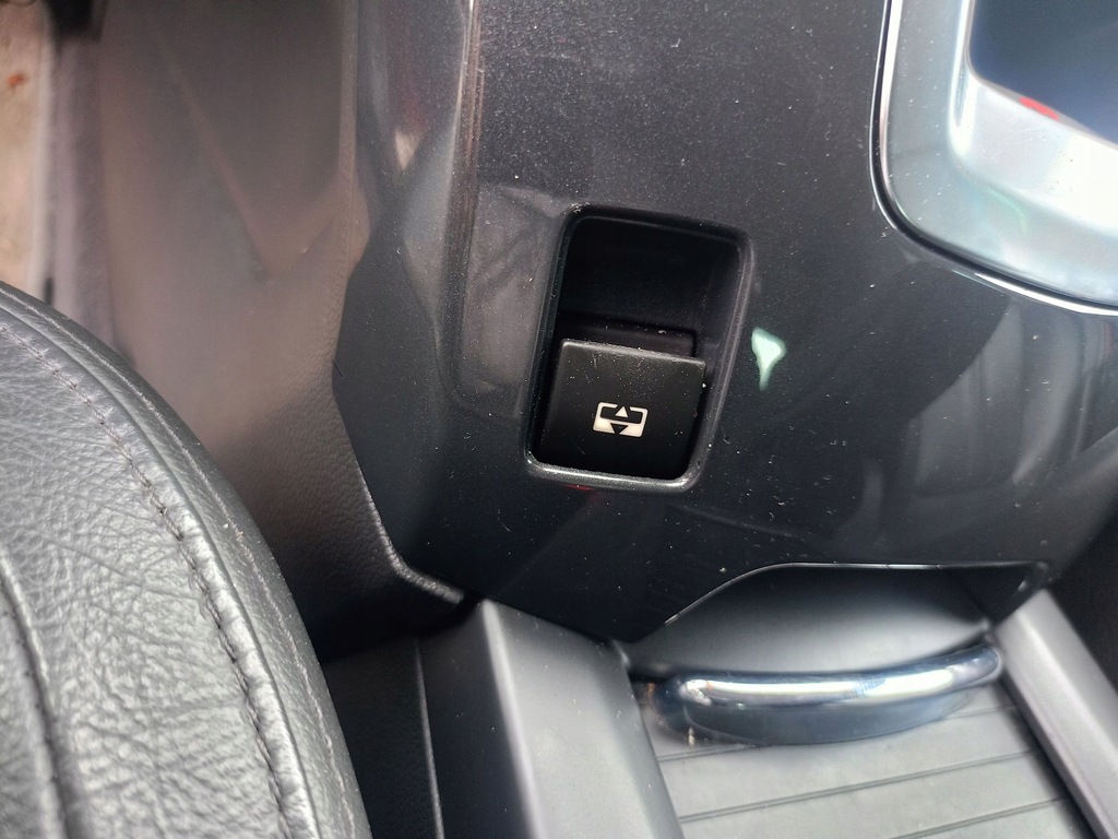 фото №1, Кнопка шторка люк peugeot 5008 09-16r