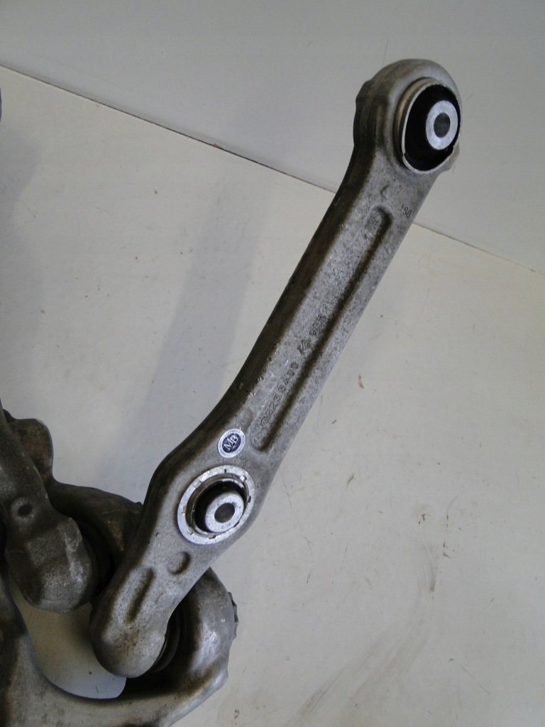 Купить Mercedes поворотный кулак перед a2233100 s klasa w223