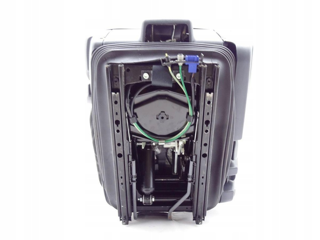 фото №8, Iveco stralis hi-way 13- e6 сиденье правый перед пассажира пневматический