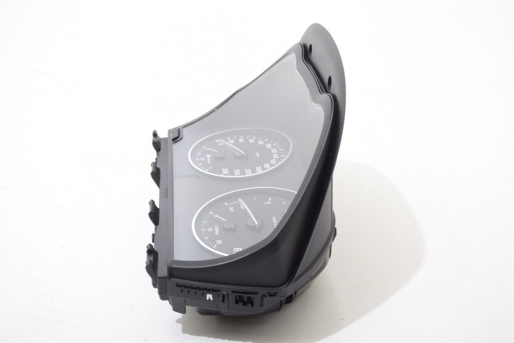 Bmw 1 f20 f21 f22 f23 лічильник прилади дизель європа kmh 9381926 -- 86 tyś Київ