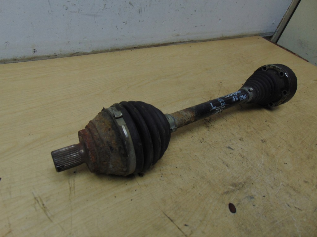 Приводной вал левая перед vw touran 2010- 1.6 tdi dsg автоматическая коробка передач Недорого