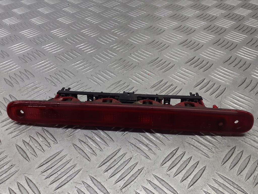 фото №1, Свет стоп-сигнал peugeot 107 1.0