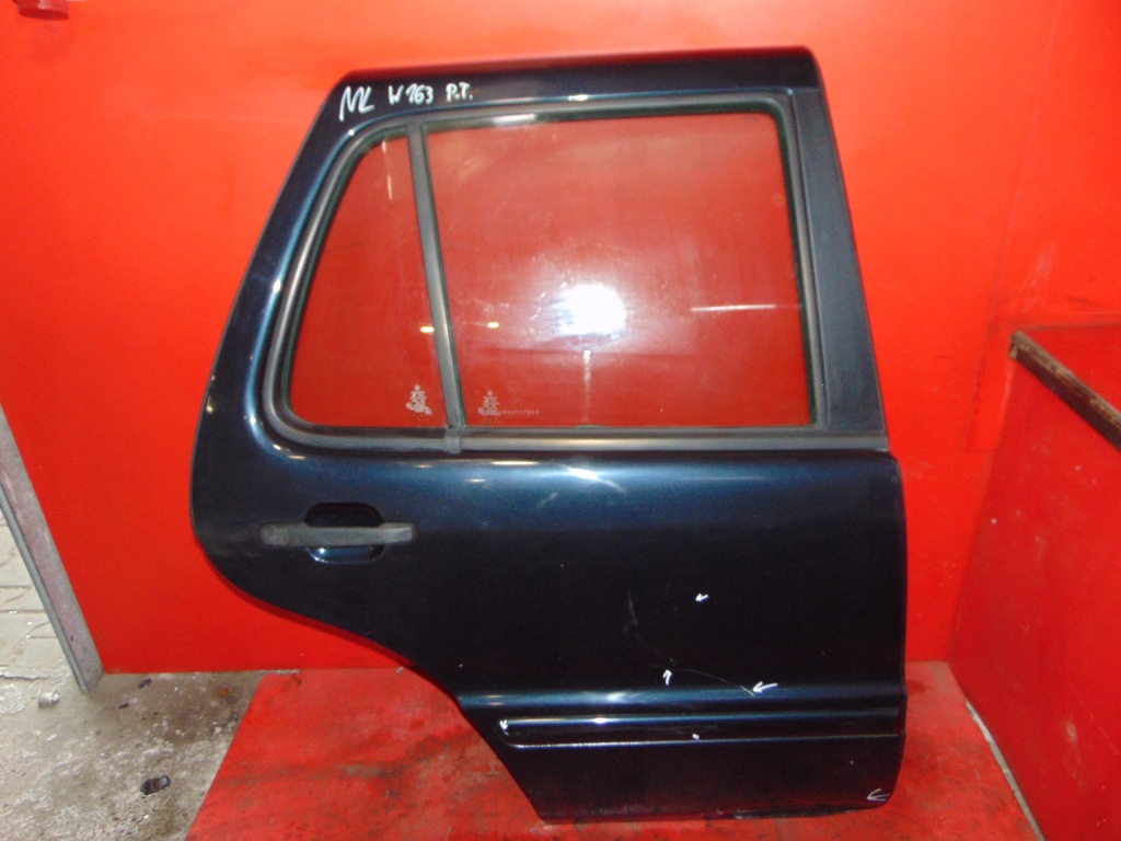 фото №2, Mercedes ml w163 дверь задняя правое 189