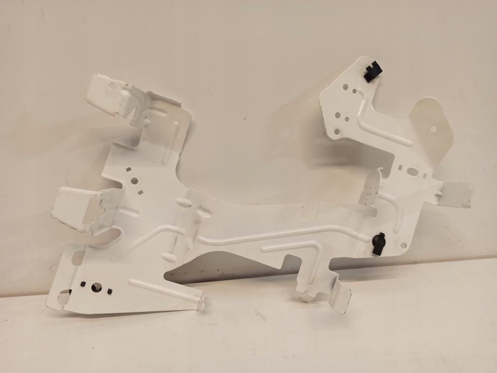 фото №1, Кронштейн коробка предохранителей v60 31282490