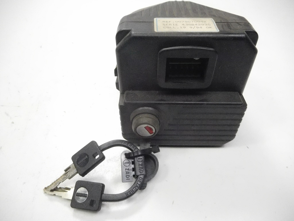 фото №3, Автосигнализация alarm renault оригинальный номер 75070042