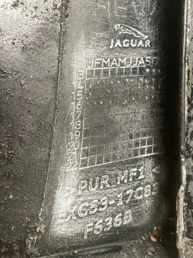 фото №12, Jaguar f-type f type бампер передний exc53-17c831 c-x16